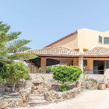 Tre 's' Villa *